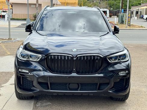 Used 2019 BMW X5 xDrive40i w/ M Sport Package AWD/4WD image 3