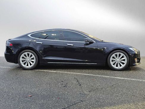 Used 2016 Tesla Model S 75D image 2