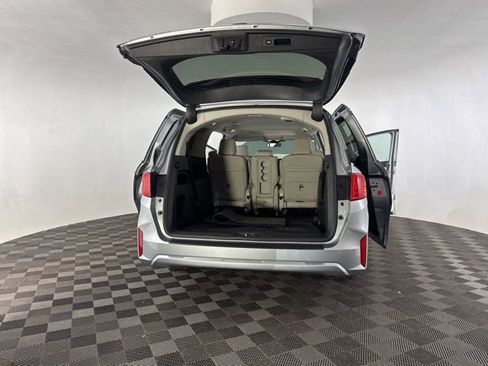 Certified 2026 Honda Odyssey EX-L image 19