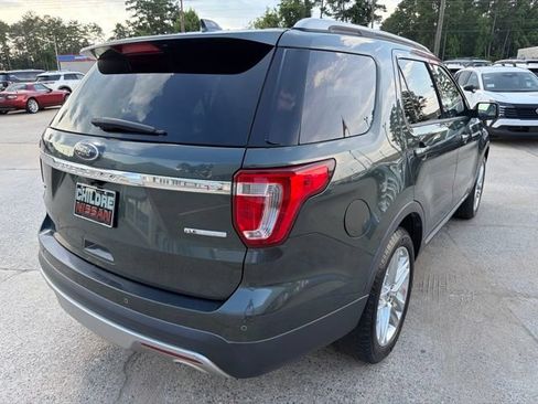 Used 2016 Ford Explorer XLT w/ Equipment Group 202A FWD image 6