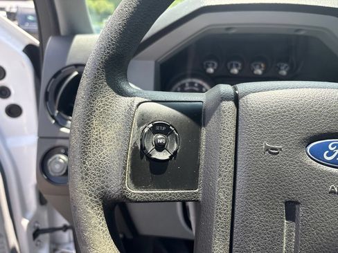 Used 2016 Ford F250 XL RWD image 14
