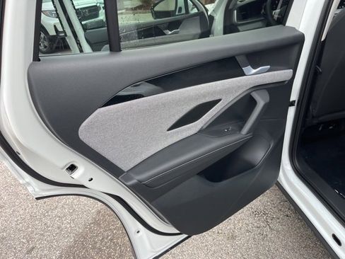 New 2026 Volkswagen Tiguan S image 11