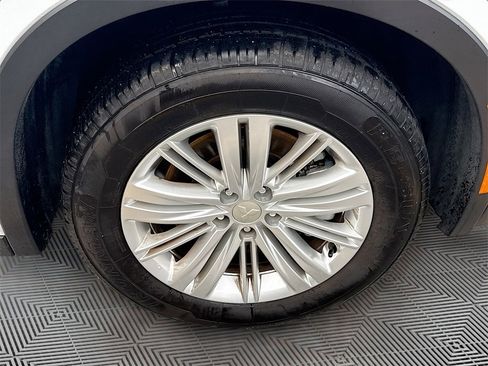 Used 2024 Mitsubishi Outlander ES image 33