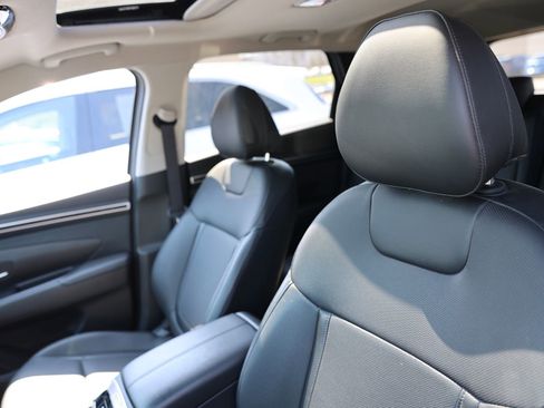 Certified 2024 Hyundai Tucson SEL w/ Convenience Package image 10