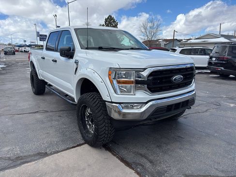Used 2022 Ford F150 XLT w/ Equipment Group 301A Mid AWD/4WD image 4