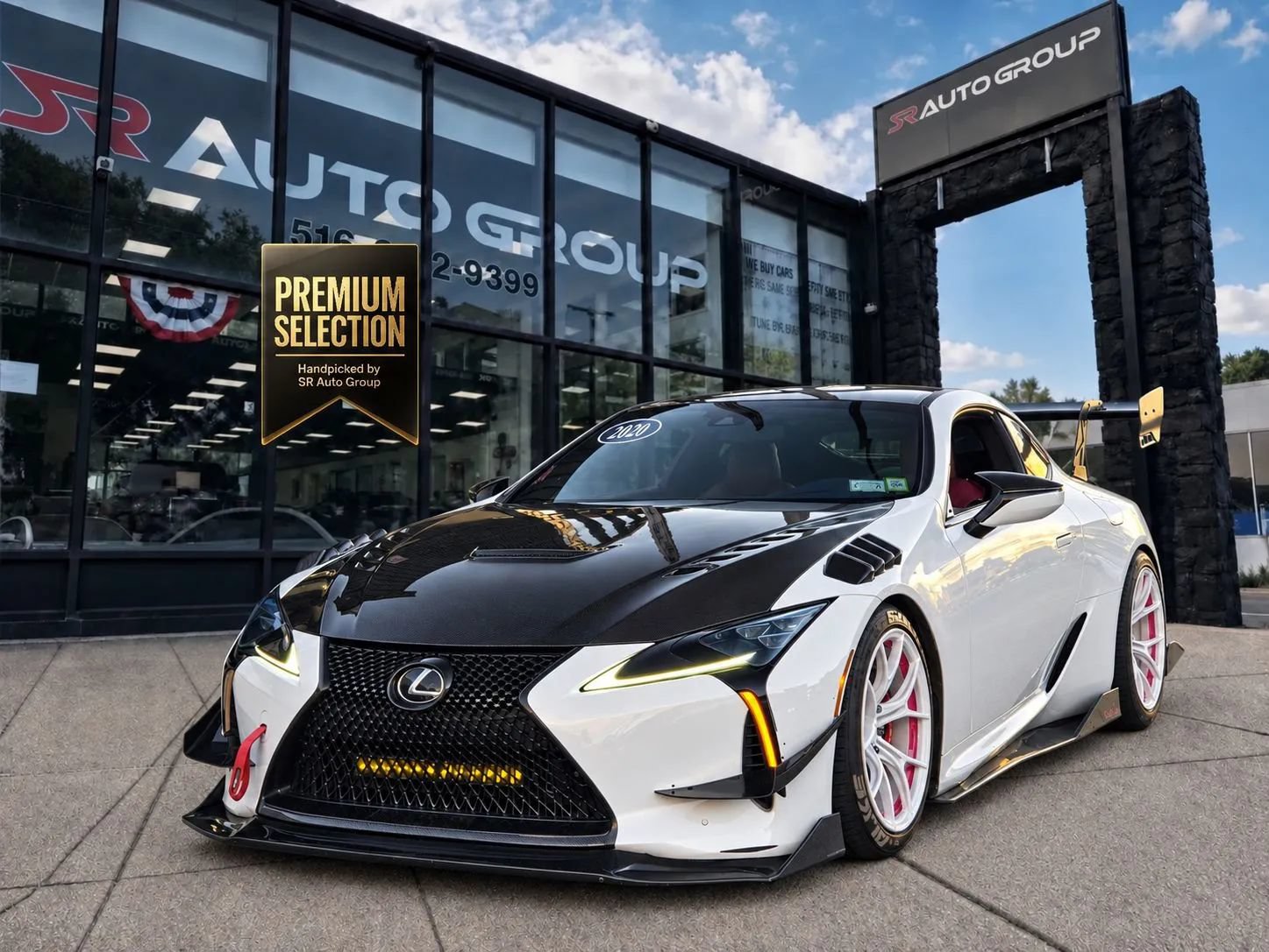Used 2018 Lexus LC 500 Coupe w/ Touring Package RWD image 1