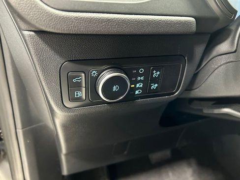 New 2026 Ford Escape SE FWD image 13