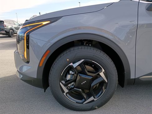 New 2026 Kia Sportage EX w/ EX Panoramic Sunroof Package image 16