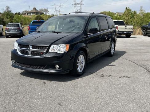 Used 2019 Dodge Grand Caravan SXT FWD image 7