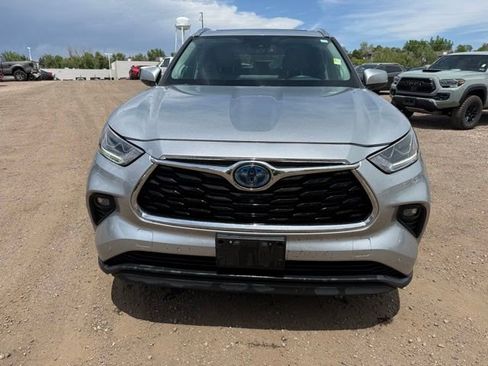 Used 2020 Toyota Highlander Limited AWD/4WD image 9