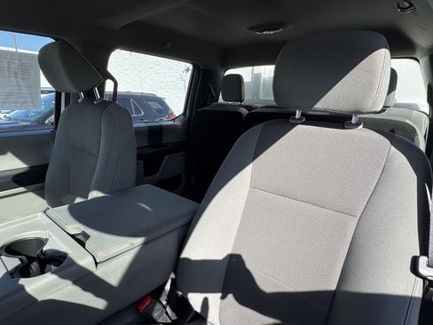 Certified 2022 Ford F550 4x4 Crew Cab Super Duty w/ Power Equipment Group image 14