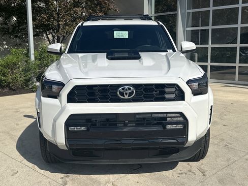 New 2026 Toyota 4Runner TRD Sport AWD/4WD image 5