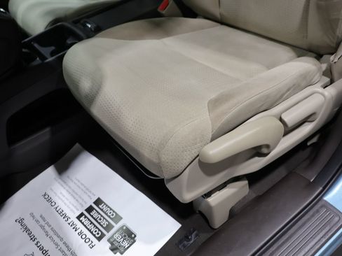 Used 2014 Honda CR-V EX image 12