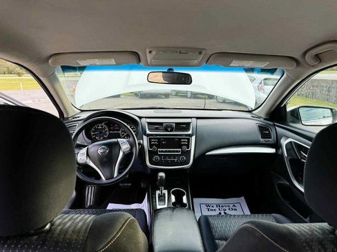 Used 2016 Nissan Altima 2.5 S w/ Power Driver Seat Package image 19