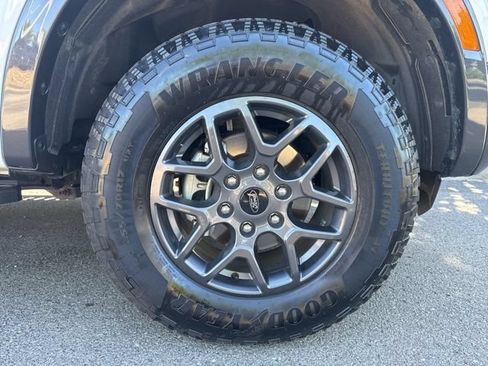 Used 2024 Ford Ranger XLT w/ Equipment Group 301A High AWD/4WD image 10