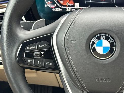 Certified 2023 BMW 530i xDrive 530i xDrive w/ Premium Package image 23