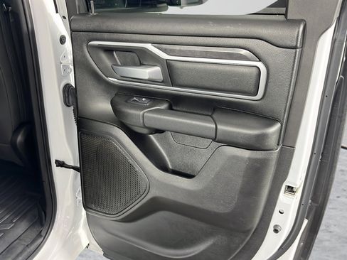 Used 2022 RAM 1500 Big Horn w/ Night Edition AWD/4WD image 13