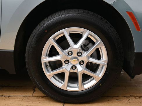 Used 2022 Chevrolet Equinox LT AWD/4WD image 14