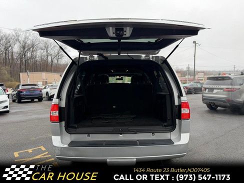 Used 2013 Lincoln Navigator L 4WD image 20