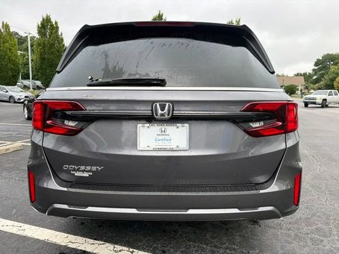 Certified 2026 Honda Odyssey EX-L image 7