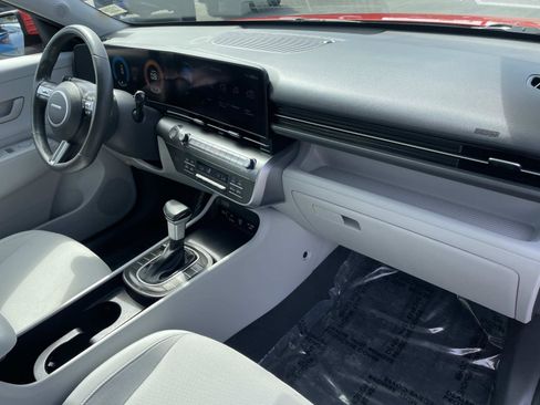 Certified 2024 Hyundai Kona SEL image 29