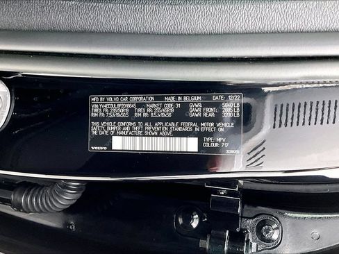 Certified 2023 Volvo XC40 Recharge Plus AWD/4WD image 40