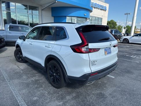 Used 2024 Honda CR-V Sport Touring image 7