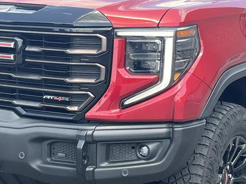 Used 2023 GMC Sierra 1500 AT4X AWD/4WD image 9