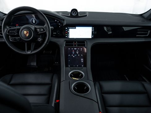 New 2025 Porsche Taycan 4S image 12