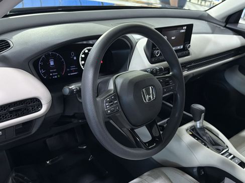 Used 2023 Honda HR-V LX image 20