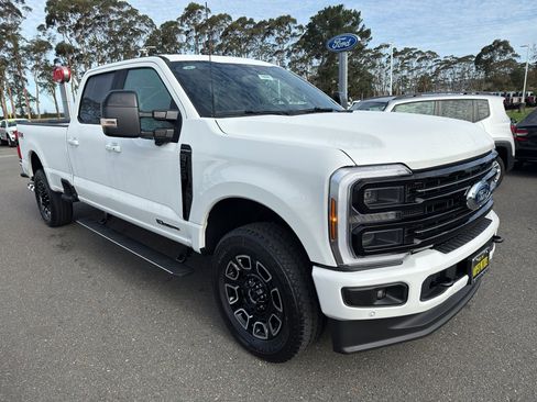 New 2026 Ford F350 Platinum w/ FX4 Off-Road Package image 49