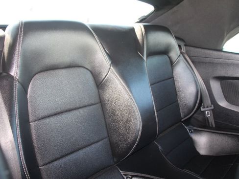 Used 2022 Ford Mustang Premium RWD image 21