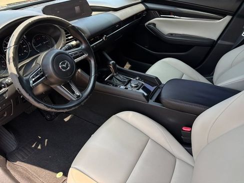 Used 2021 MAZDA MAZDA3 s FWD image 11
