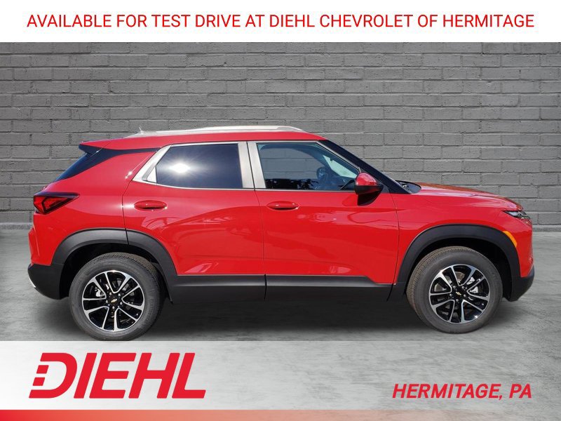 New 2026 Chevrolet TrailBlazer LT w/ LT Cold Weather Package AWD/4WD image 2