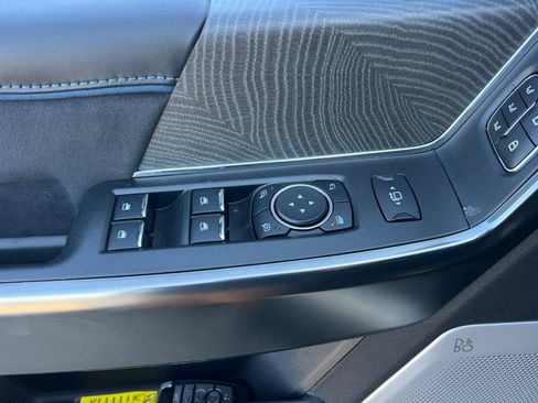 Used 2025 Ford F450 Platinum w/ FX4 Off-Road Package image 11