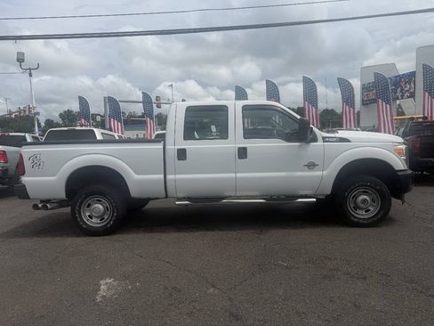 Used 2014 Ford F250 XL w/ Snow Plow Prep Package AWD/4WD image 1