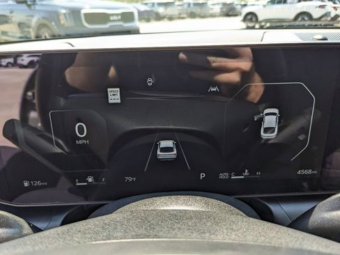 Certified 2025 Kia K4 EX image 33