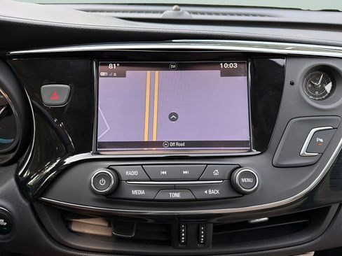 Used 2017 Buick Envision Essence w/ LPO, Interior Luxury Package FWD image 17