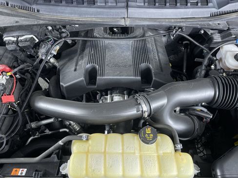 Used 2019 Ford F150 Lariat image 31