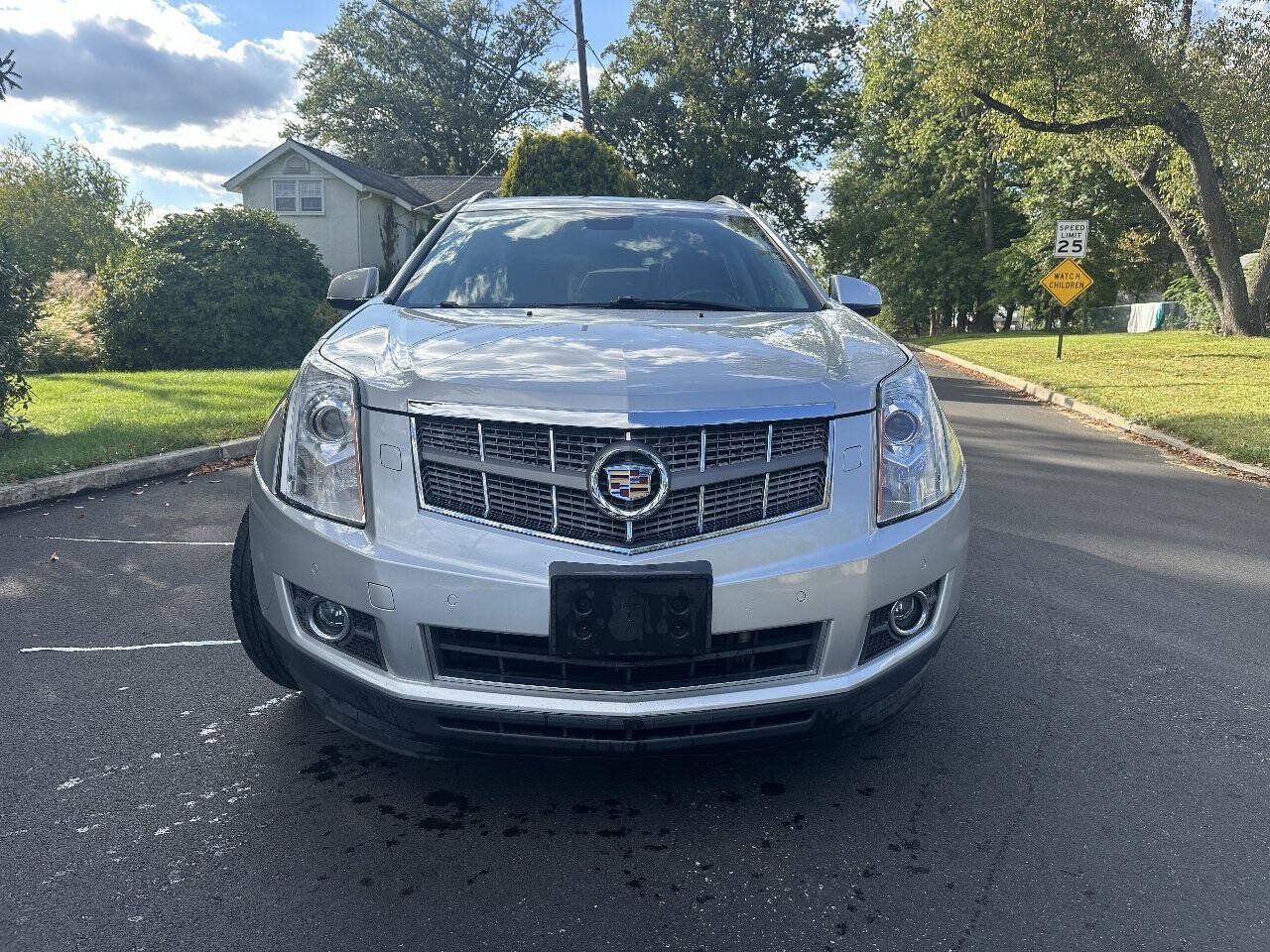 Used 2012 Cadillac SRX Performance FWD image 3