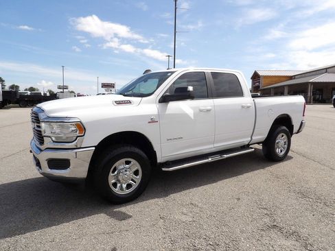 Used 2021 RAM 2500 Big Horn AWD/4WD image 3