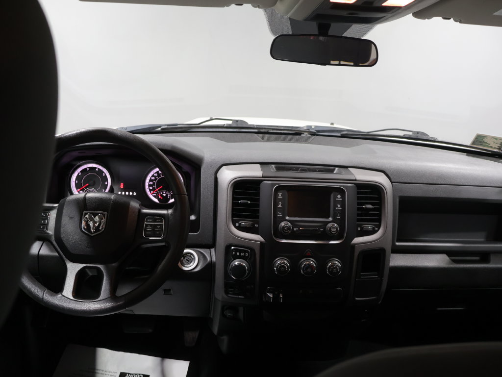 Used 2019 RAM 1500 Express AWD/4WD image 15