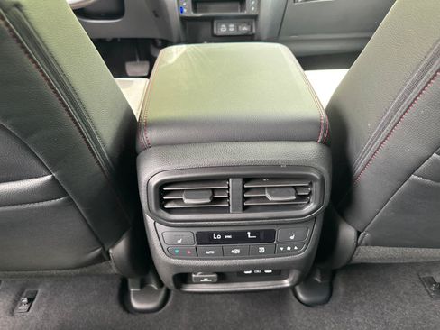 Used 2025 Honda Ridgeline Black Edition image 30