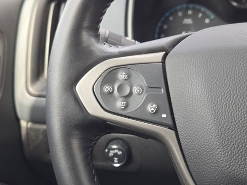 Used 2020 Chevrolet Colorado Z71 AWD/4WD image 22