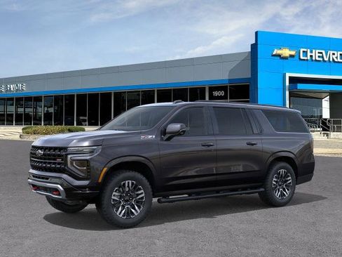 New 2026 Chevrolet Suburban Z71 AWD/4WD image 2