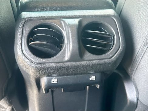 Used 2023 Jeep Wrangler Unlimited w/ 8.4" Radio Group AWD/4WD image 28