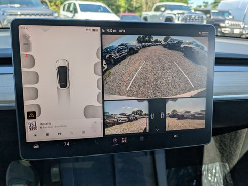 Used 2023 Tesla Model Y Long Range AWD/4WD image 27