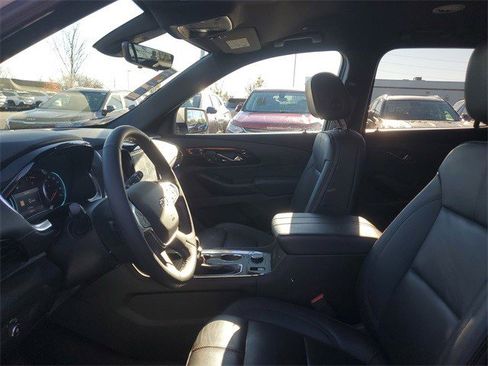 Certified 2023 Chevrolet Traverse RS image 20
