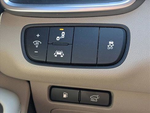 Used 2019 Kia Sorento EX image 11