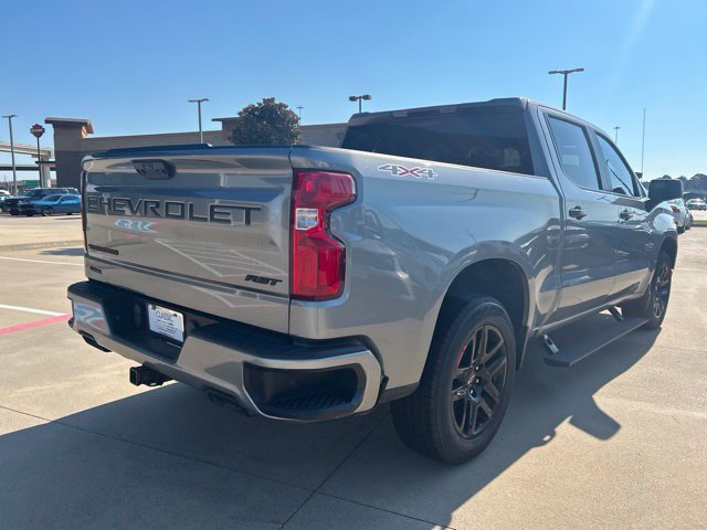 Used 2023 Chevrolet Silverado 1500 RST w/ Redline Edition AWD/4WD image 10